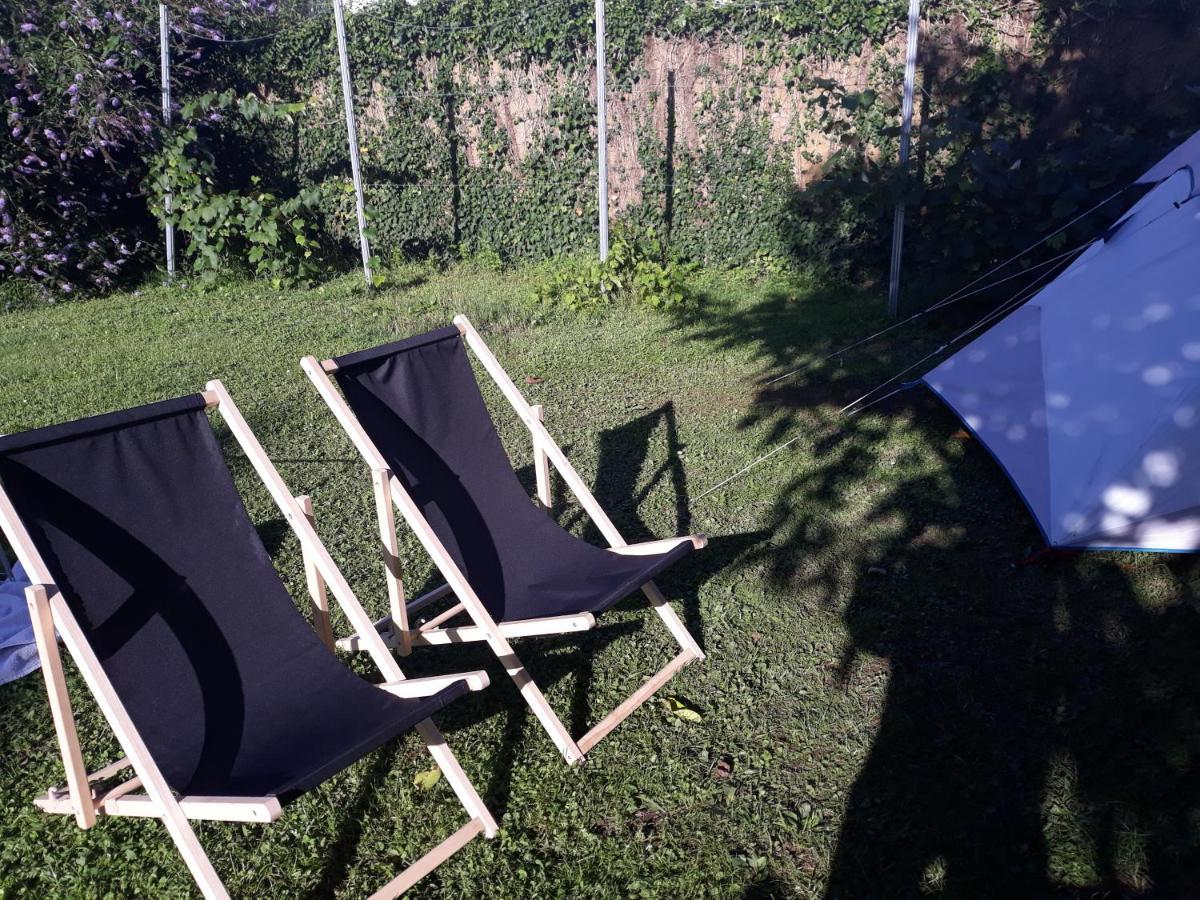 Camping Under The Walnut In Your Own Tent On A Shared Lot And Shared Bathroom Laibach Exterior foto